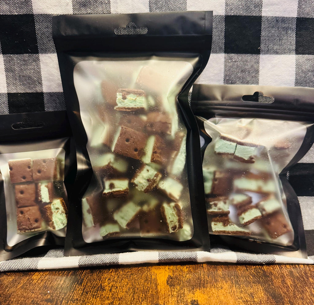 Freeze Dried Ice Cream Sandwich Bites – Crunchy Astronaut Food, No-Melt Treats