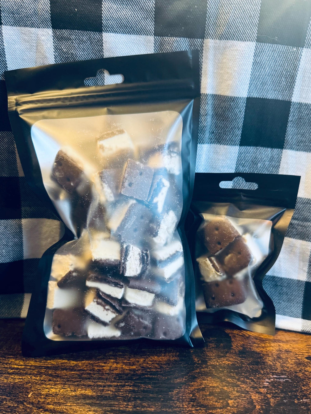 Freeze Dried Ice Cream Sandwich Bites – Crunchy Astronaut Food, No-Melt Treats